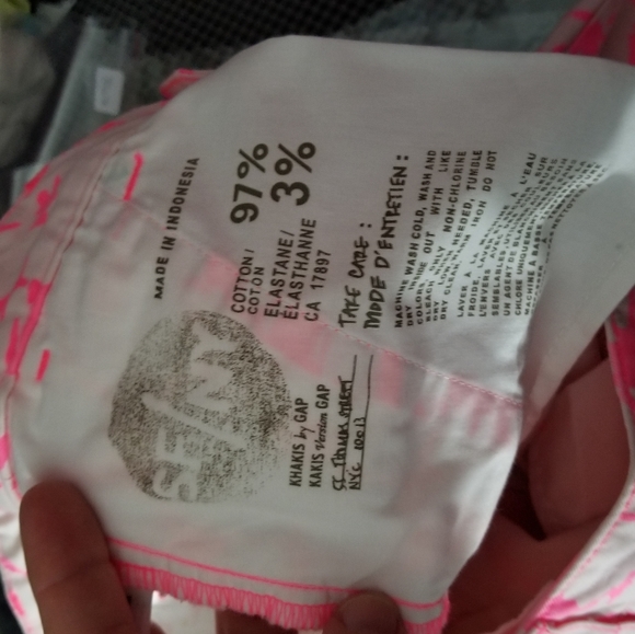 GAP | floral skinny mini crop khaki pants - Picture 9 of 9